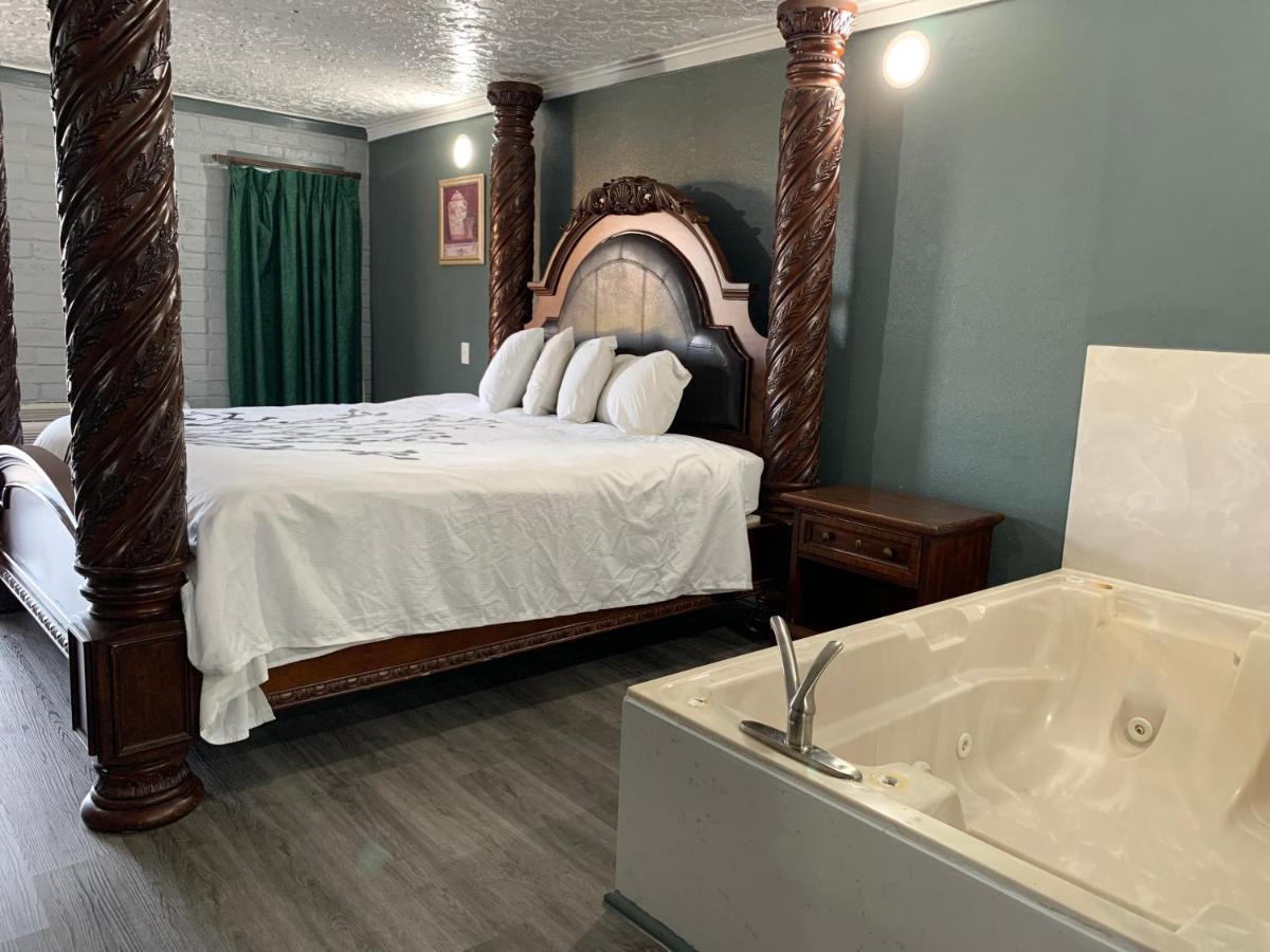 Hotel Stratford Tyler