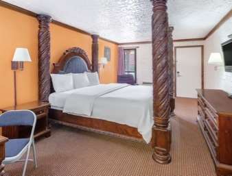 Stratford Hotel